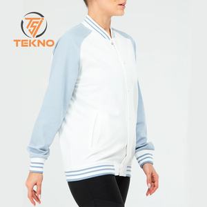 Vestes universitaires pour femmes personnalisées 2025 Vestes universitaires brodées de haute qualité pour jeunes adultes Service OEM personnalisé - Product Image 6