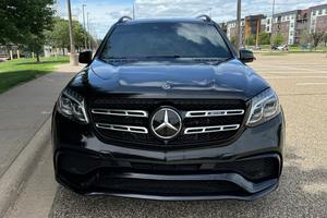 Mercedes-AMG GLS 63 d'occasion haut de gamme, modèle 2018, V8 biturbo de 577 ch, transmission intégrale - Product Image 6