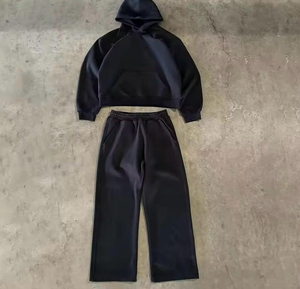 Conjunto Deportivo de Invierno Personalizado, Sudadera con Capucha y Pantalones Deportivos Holgados Unisex, Conjunto de Sudadera con Capucha y Pantalones Deportivos Apilados - Product Image 6