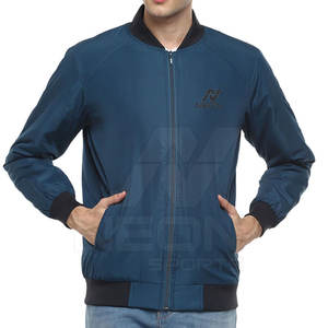 Chaqueta Bomber de Alta Calidad en Color Sólido, 100% Poliéster, con Bolsillos y Cierre, Chaqueta Bomber de Invierno para Hombre - Product Image 4