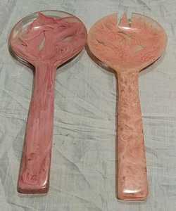 Cuillère en résine pour serveur avec finition polie et mélange de couleurs élégant, ustensile léger fait à la main pour les repas quotidiens et le service - Product Image 4