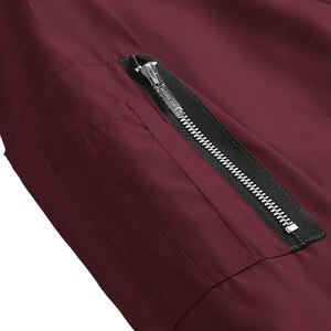 Chaqueta Bomber Casual para Hombre con Logotipo Frontal en Lona Personalizada OEM, Impermeable y Transpirable, de Alta Calidad, Hecha en Pakistán - Product Image 6