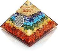 Pyramide d'orgone en gros, cristal naturel en vrac, sept chakras, poli, haute qualité, cendrier, Feng Shui, tailles personnalisées, protection