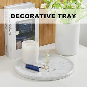 Bandeja Redonda de Mármol de Carrara de Cork and Mill Store, Piedra Natural con Patrón Abstracto, Uso Multiusos - Product Image 4