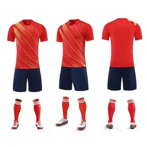 ชุดฟุตบอลแขนสั้นคุณภาพสูง ระบายอากาศได้ดี ผลิตจากโพลีเอสเตอร์ 100% รับผลิตตามแบบ OEM - Product Image 3