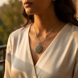 Colgante de Plata 925 con Baño de Rodio, Corte Esmeralda en Forma de Diamante Geométrico, para Mujer, Joyería Art Deco, Regalos - Product Image 1