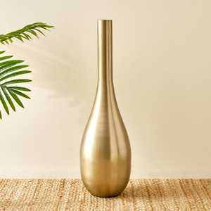 Jarrones asequibles Florero de metal decorativo para boda y decoración del hogar Jarrones hechos a mano dorados Centro de mesa Granja Estilo elegante - Product Image 3