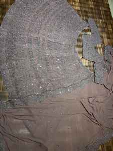 Hermosa Lehenga de boda más tendencia con doble cubierta interior - Product Image 6