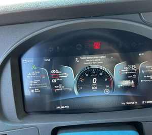 Camiones Tractores Usados de Alto Rendimiento 2022 con Transmisión Automática, Diseño Aerodinámico y Cabina Espaciosa - Product Image 2