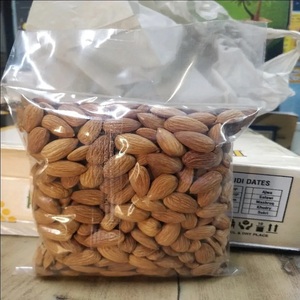 Noix d'amandes crues en vrac/noix d'amandes douces | collations délicieuses et santé noix d'amandes biologiques grillées de haute qualité | Noyau d'amande - Product Image 4