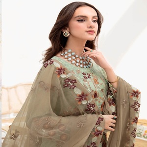 Vestidos Eid, vestidos de fiesta pesados para mujer con gasa bordada, trajes Punjabi de tres piezas de Ramsha Vol, vestido largo Maxi de 2017 - Product Image 3