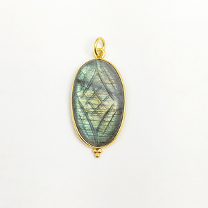Colgante de labradorita llamativa tallado a mano, conjunto de bisel chapado en oro, colgante de piedras preciosas para mujer, joyería personalizada al por mayor - Product Image 5