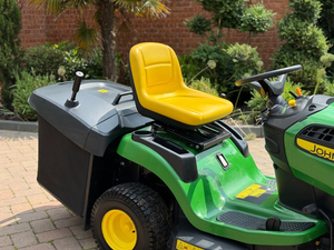 รถตัดหญ้าแบบนั่งขับ John Dear X135R - รถแทรกเตอร์ตัดหญ้า - Product Image 6