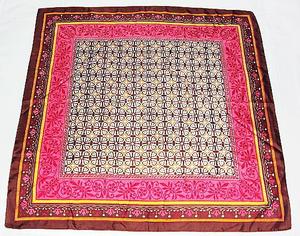 Écharpes en soie magnifiques et protectrices pour la peau, prix d'usine en gros, mode féminine, impression numérique, design haut de gamme, accessoires de cou, été, plage - Product Image 1