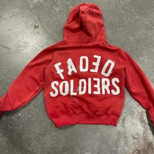 Vêtements d'hiver pour hommes, sweats à capuche décontractés de couleur unie, sweats à capuche décontractés, sweats à capuche Slim Fit pour hommes - Product Image 1