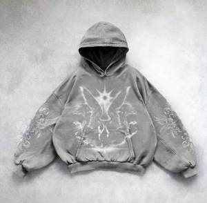 Sweats à capuche personnalisés OEM de qualité pour hommes 450 à 500 GSM broderie en détresse sweats à capuche lourds vêtements pour hommes vêtements - Product Image 3