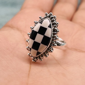 Anillo de Plata de Ley 925, anillo a cuadros, anillo hecho a mano, anillo de plata, anillo de boda, anillo de marquesa de diseñador, anillo bohemio, anillo de boda - Product Image 2