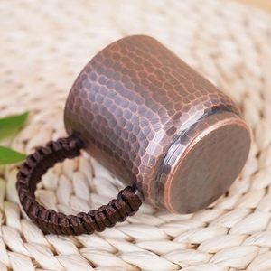 แก้วน้ำทองแดงแท้ทำมือ พรีเมียม เป็นมิตรกับสิ่งแวดล้อม ลายตอกแบบเรียบง่าย ความจุขนาดใหญ่ สำหรับสุขภาพแบบดั้งเดิม ขายส่ง - Product Image 6