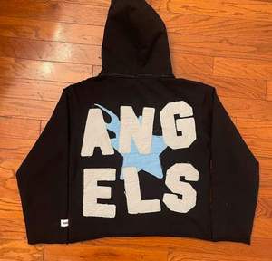 Catégorie Vêtements et accessoires>>Vêtements pour hommes>>Sweats à capuche et sweat-shirts pour hommes - Product Image 2