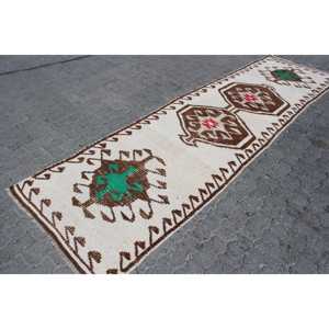Tapis Herki 3,2 x 11,3 pieds, tapis turc vintage, tapis à imprimé animal blanc et marron - Product Image 3