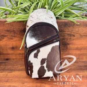 Nouveau cuir de vachette fabriqué à la main en plein air unique épaule poitrine sac Western cheveux sur cacher en cuir véritable cyclisme sport sacs à bandoulière - Product Image 1