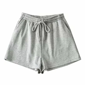 กางเกงขาสั้นผ้าฟลีซสำหรับผู้หญิงกางเกงวอร์มผ้าฝ้ายสำหรับใส่วิ่งวิ่งพร้อมเชือกผูกโลโก้แฟชั่นงานตามสั่ง - Product Image 6
