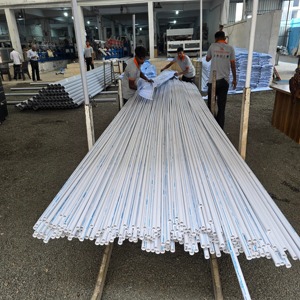 Durable Peregrine Round UPVC Pipe 3m de longitud OEM ODM Exportador para riego de servicios públicos y aplicaciones de plomería residencial - Product Image 5