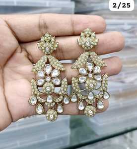 Traditionnel et à la mode dernier concepteur indien en gros bijoux de jhumka Kundan boucle d'oreille pour les femmes élégant boucle d'oreille bijoux - Product Image 3