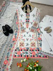 Présentation de nouveau Designer Party Wear Look Top pantalon et Dupatta avec broderie lourde travail traditionnel tenue occasionnelle robe costume - Product Image 3