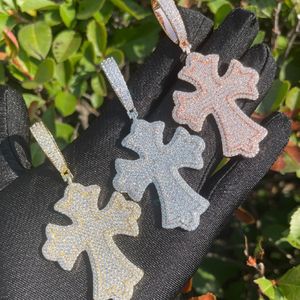 Pendentif en forme de croix serti de diamants de laboratoire, style rappeur, pendentif hip-hop pour homme, collier hip-hop de luxe - Product Image 1