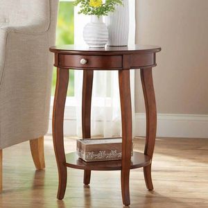 Mesa auxiliar de madera asequible con detalles atemporales y acabado cálido que ofrece encanto y usabilidad en cada esquina - Product Image 5