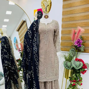 Dupatta de seda Georgette de imitación cómoda de último diseñador para fiestas indias pakistaníes trabajo de hilo de bordado pesado indio - Product Image 1