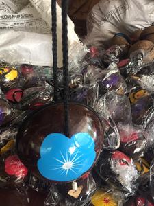 กระเป๋าถือแฟชั่นทรงโท้ททำจากกะลามะพร้าวสุดฮิตสำหรับผู้หญิง ผลิตในเวียดนาม ราคาส่งสุดคุ้มสำหรับผู้ค้าส่ง - Product Image 3