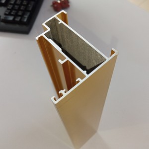 Profilé en aluminium de porte de fenêtre anodisée dorée fabriqué sur mesure au Vietnam usine d'aluminium - Product Image 3