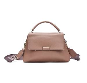 Borsa a Tracolla in Vera Pelle con Motivo Lichee Vintage e Doppio Cinturino per Donne - Uso Quotidiano e Viaggi - Product Image 3