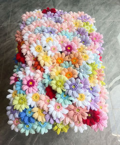 Fleur de Gerbera au crochet faite à la main, multicolore, mignonne, décoration d'intérieur, cadeau personnalisable, crochet afghan en gros - Product Image 5