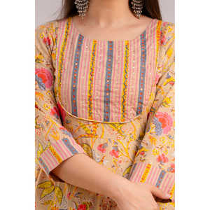 Mujer Fawn & Multi Floral Printed Kurta con pantalones y Dupatta Set - Product Image 1