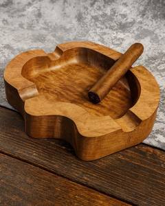 Cendrier en bois classique écologique sans fumée |   Accessoire de fumage artisanal en bois massif - Product Image 4