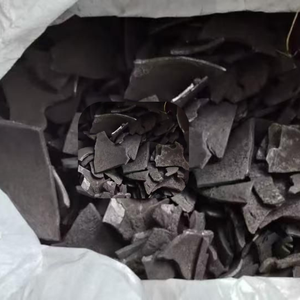 Carbón de Cáscara de Coco Premium para Parrilla, Shisha, Hookah y Combustible Ecológico para Uso Industrial - Product Image 1