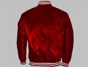 Chaqueta Universitaria de Satén de Diseño Personalizado con Parches Bordados, Chaqueta Universitaria de Satén Brillante, Chaquetas Bomber de Invierno - Product Image 6