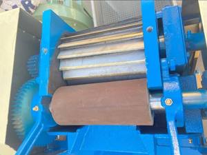 Machine de découpe de granulés plastiques en acier industriel robuste, capacité de 300 kg/heure, marque DIVINE MACHINERY SOLUTION 1 - Product Image 2