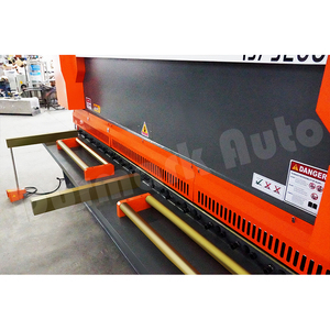 <span class=keywords><strong>Cisaille</strong></span> hydraulique CNC Dumark Auto QC12K 8x2500mm haute précision pour acier inoxydable, guillotine semi-automatique avec moteur et pompe PLC 11kW - Product Image 4