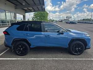 SUV hybride compact d'occasion 2024, finition XSE, transmission intégrale - Product Image 5