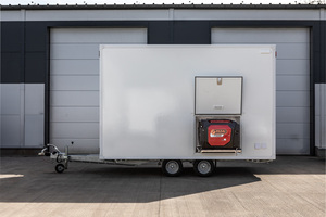 Camion de restauration mobile vert avec zone de service extensible et structure en acier inoxydable pour la restauration en plein air - Product Image 6