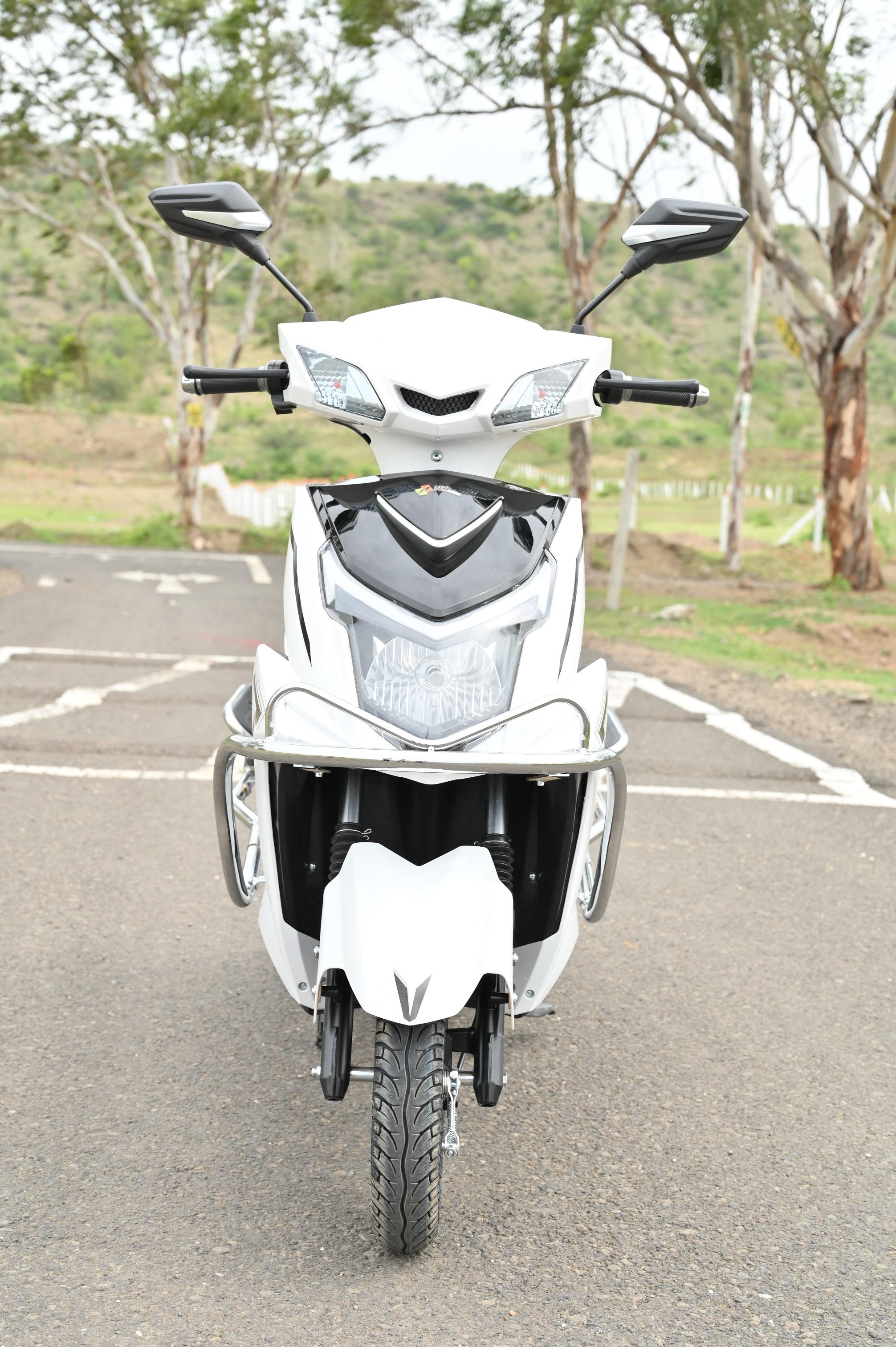 นินจา + ขาว