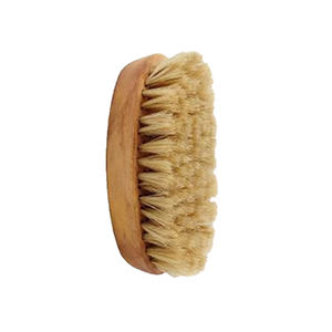 Brosse à barbe de couleur et de taille personnalisées Brosse à barbe en bois faite à la main de qualité supérieure pour hommes - Product Image 1
