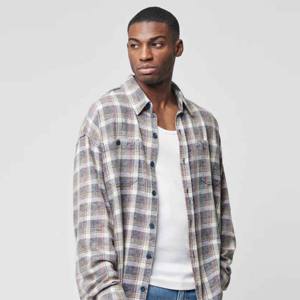 เสื้อเชิ้ตผ้าสักหลาดลายสก๊อตแขนยาวผู้ชายใหม่พร้อมกระเป๋าสองใบและปุ่มพิมพ์ลายแฟชั่น 2023 - Product Image 3