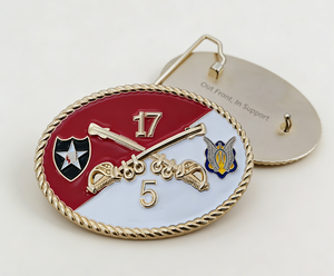 Boucle de ceinture en émail 3D personnalisée |   Alliage de zinc plaqué or |   Boucle d'insigne personnalisée pour uniforme ou tenue décontractée - Product Image 3