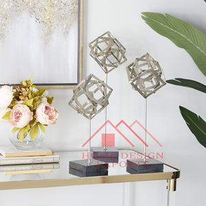 Sculpture abstraite de nouvelle conception pour le salon, sculpture de table en fer forgé de dernière conception - Product Image 3