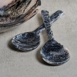 Ensemble de cuillères en résine faites à la main – Ensemble de cuillères écologiques pour salade et service pour mariage - Product Image 6